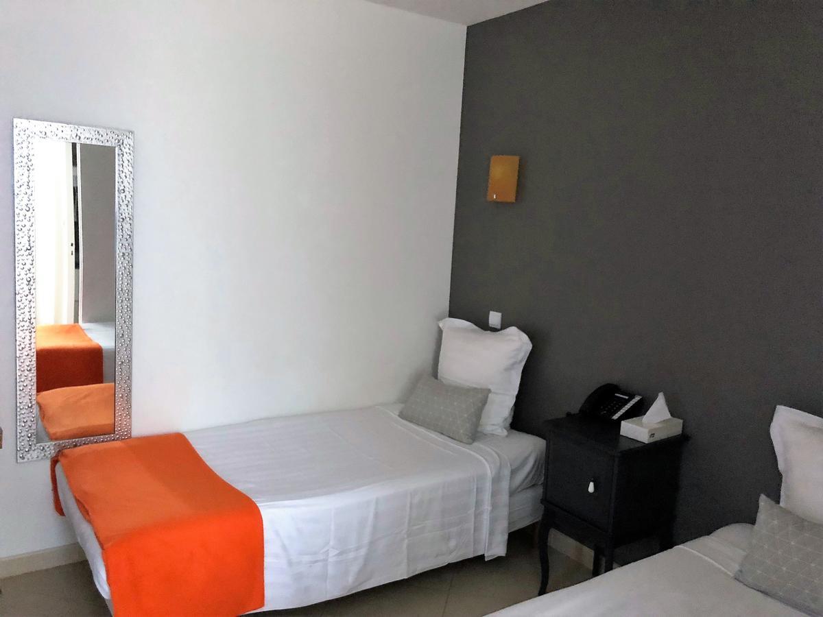 Aquitain Hotel Gare Saint-Jean Bordeaux Bagian luar foto